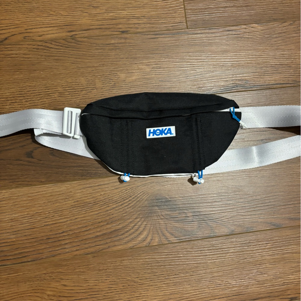 Hoka belt bag